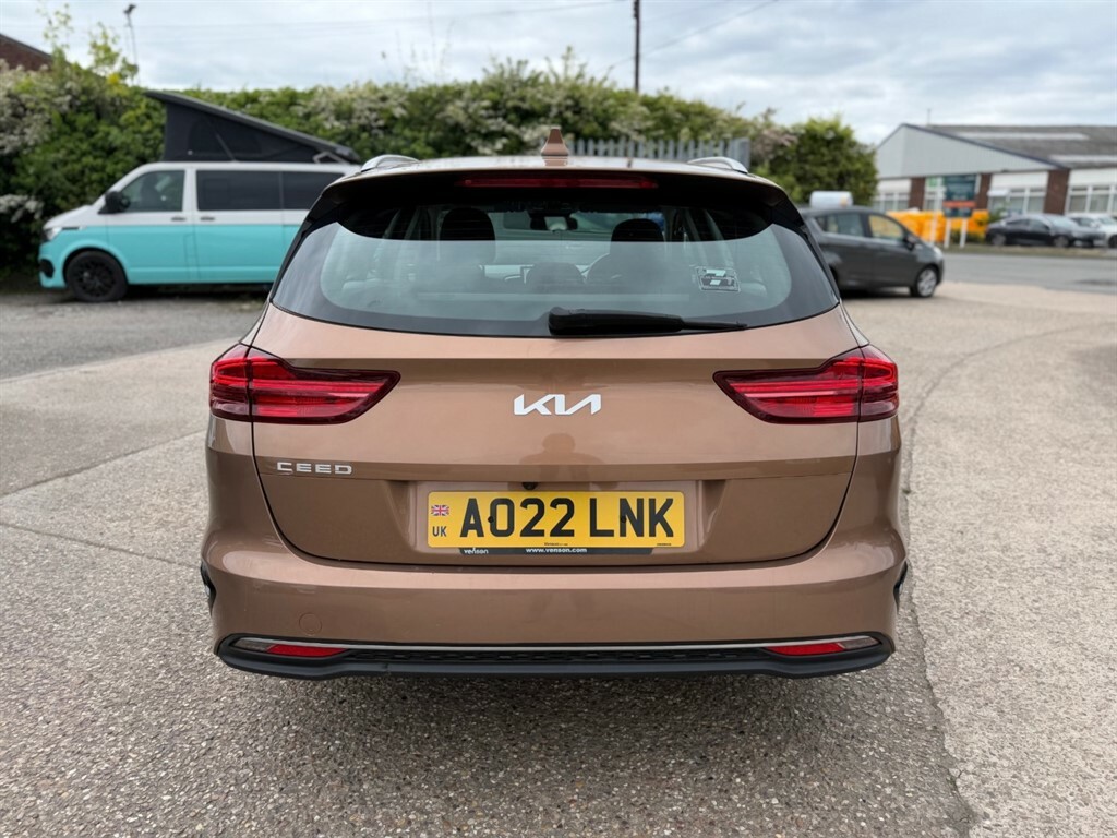 Kia Ceed 1.6 48V Isg 2 Nav AO22LNK  #6