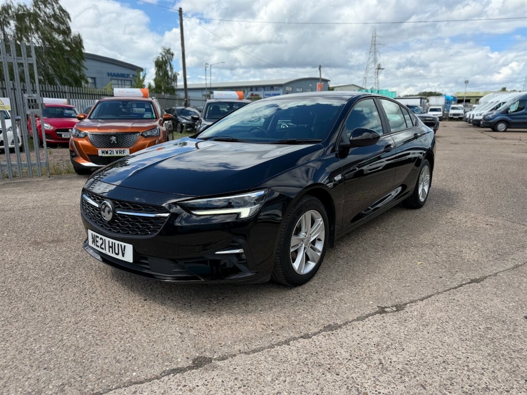 Vauxhall Insignia 1.5 Turbo D Se Nav #3