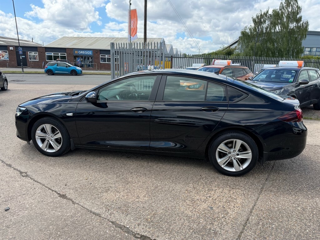 Vauxhall Insignia 1.5 Turbo D Se Nav #4