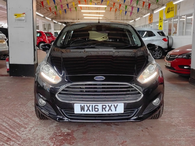 Ford Fiesta 1.0T Ecoboost Titanium Hatchback WX16RXY Black #2