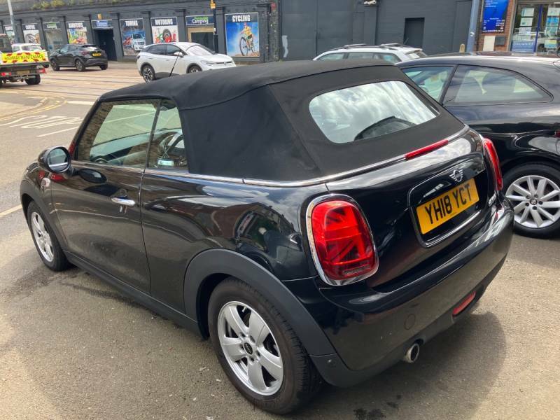 Mini Convertible 1.5 Cooper II Black #4
