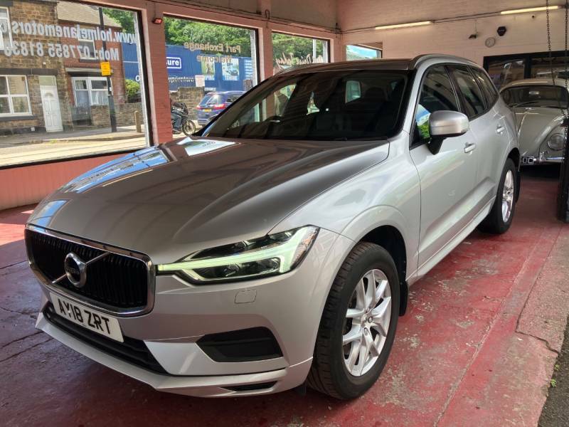 Volvo XC60 2.0 D4 Momentum Awd Silver #2