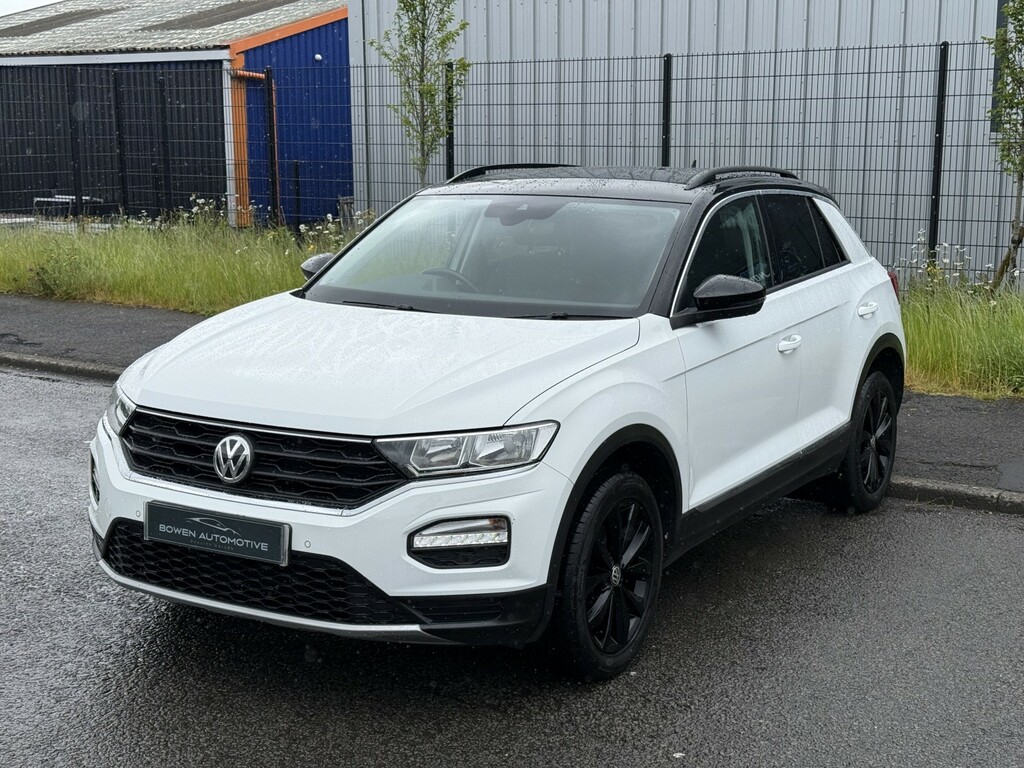 Volkswagen T-Roc Suv 1.0 Tsi Design 201919 CF19UPY White #2