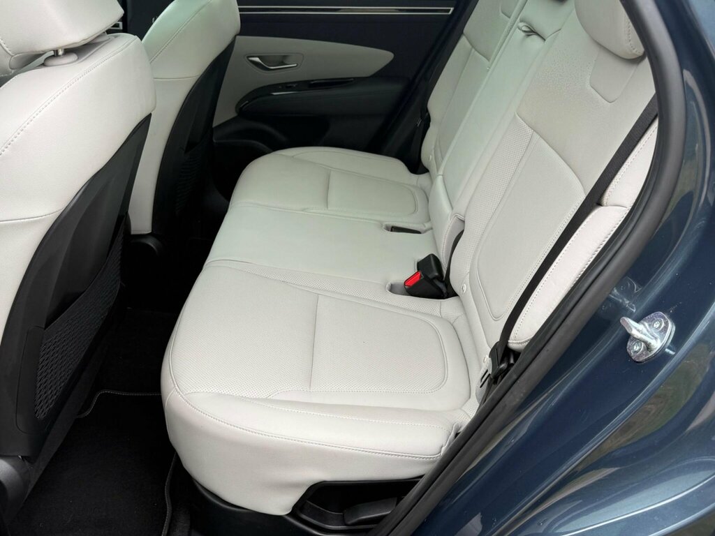 Hyundai Tucson Ultimate Black #25