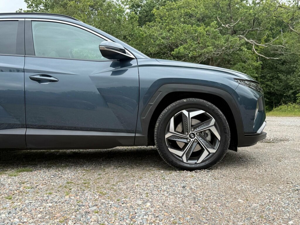 Hyundai Tucson Ultimate Black #15