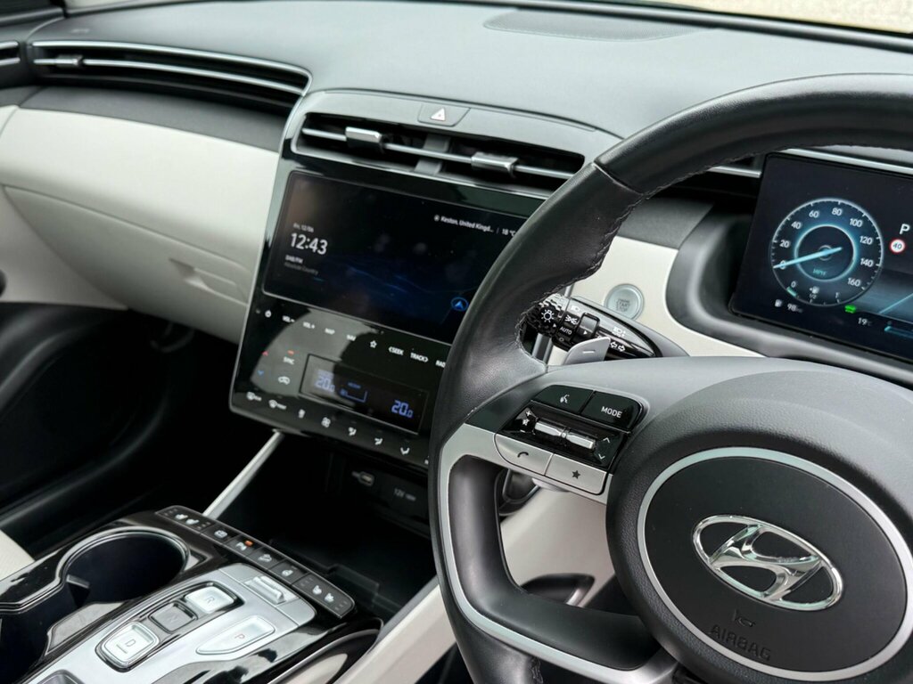 Hyundai Tucson Ultimate Black #20