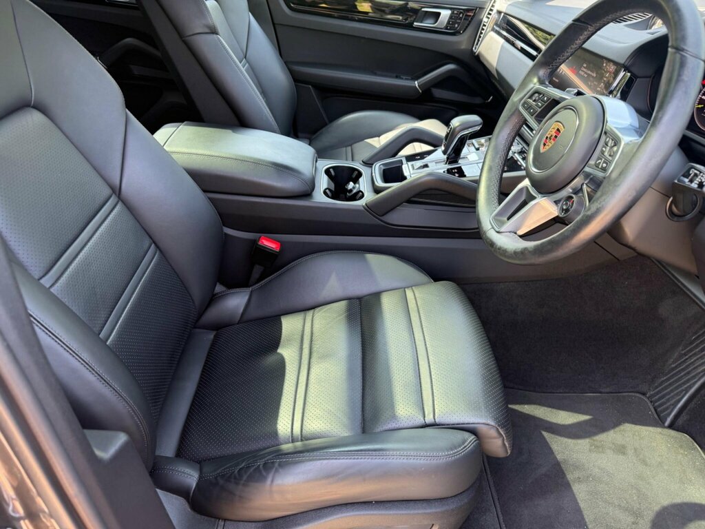 Porsche Cayenne S Tiptronic S White #18