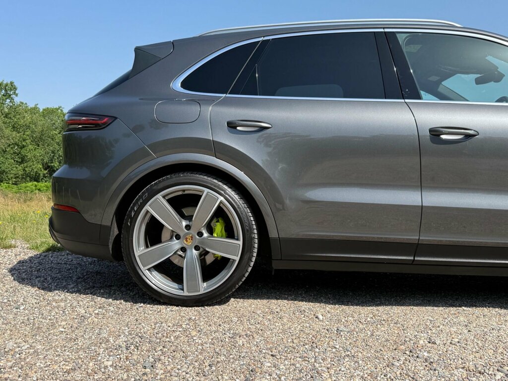 Porsche Cayenne S Tiptronic S White #16