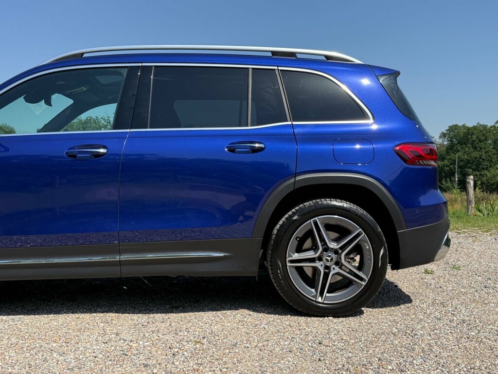 Mercedes-Benz GLB Class Glb 200 Amg Line Premium Blue #14