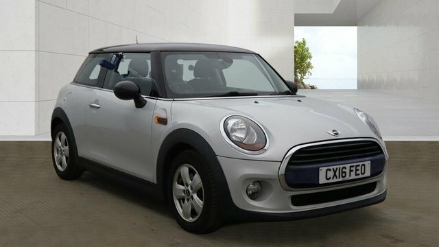 Mini Hatch 1.5 Cooper D Hatchback Silver