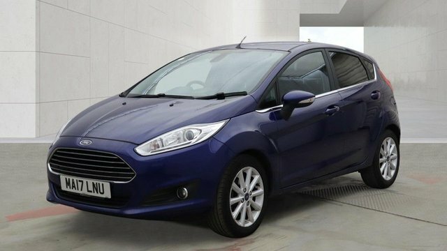 Ford Fiesta 1.0T Ecoboost Titanium Hatchback Blue #2