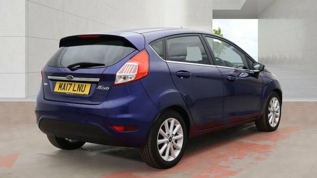 Ford Fiesta 1.0T Ecoboost Titanium Hatchback Blue #4