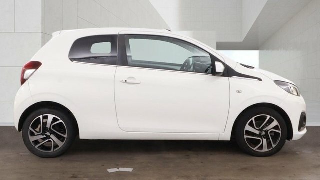 Peugeot 108 1.2 Puretech Allure Hatchback White #5