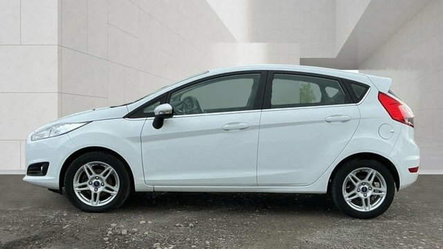 Ford Fiesta 1.0T Ecoboost Zetec Hatchback White #6
