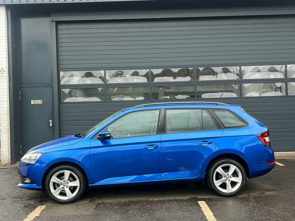 Skoda Fabia 1L Se L Blue #2