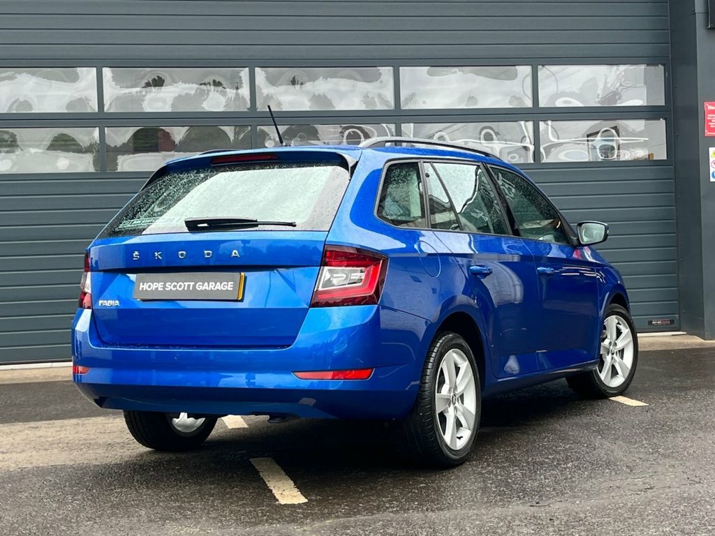 Skoda Fabia 1L Se L Blue #4