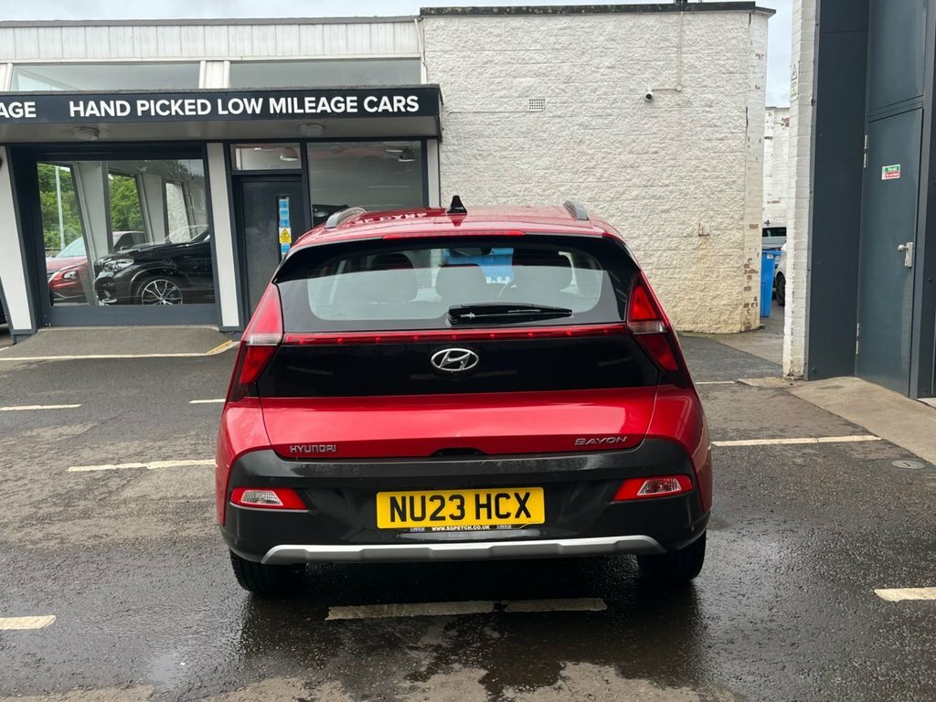Hyundai Bayon 1L Se Connect Red #5
