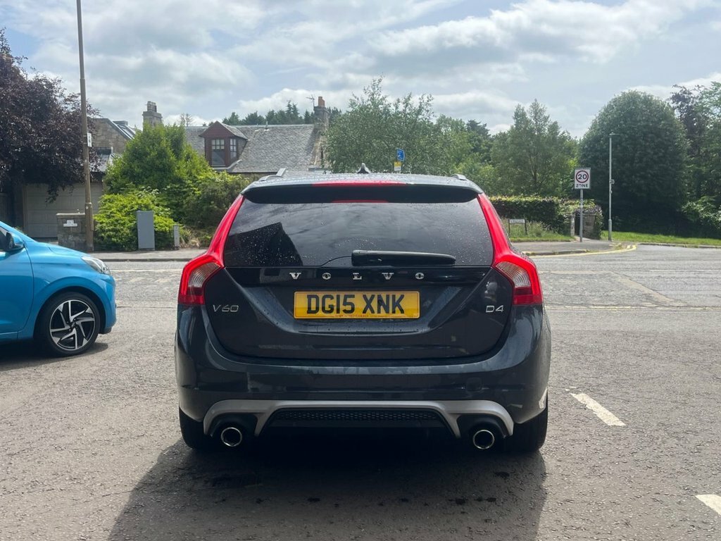 Volvo V60 2.0 D4 Se Lux Silver #4