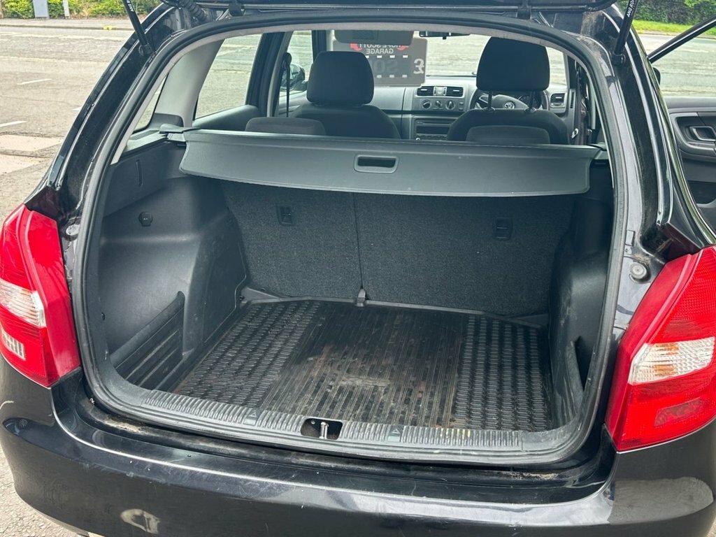 Skoda Fabia Hatchback Silver #6