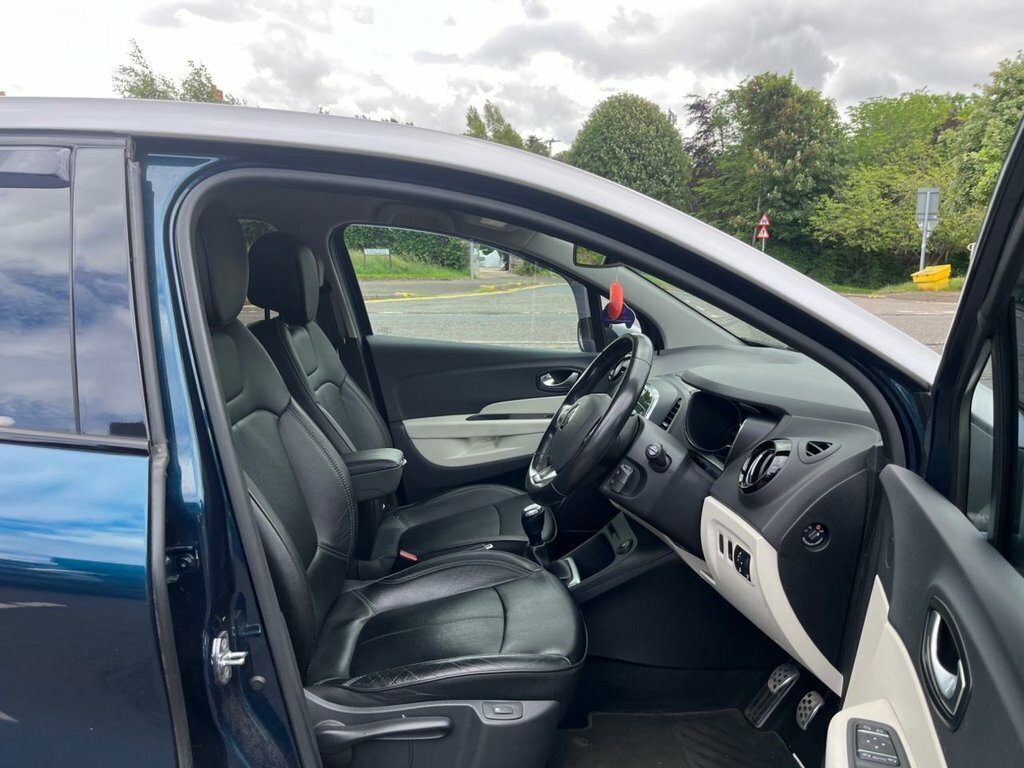Renault Captur 0.9L Gt Line Blue #6