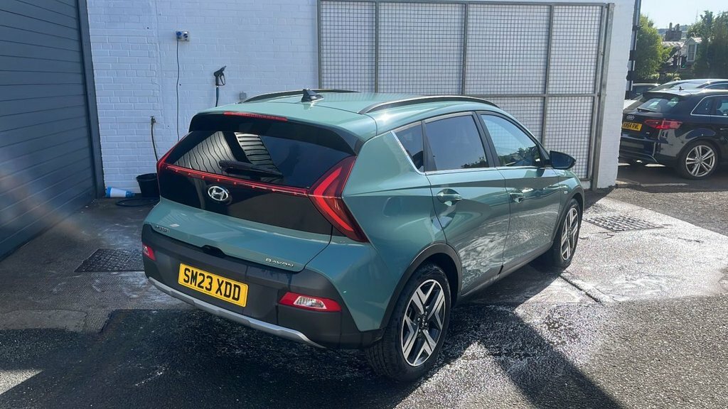 Hyundai Bayon 1L Premium Green #3