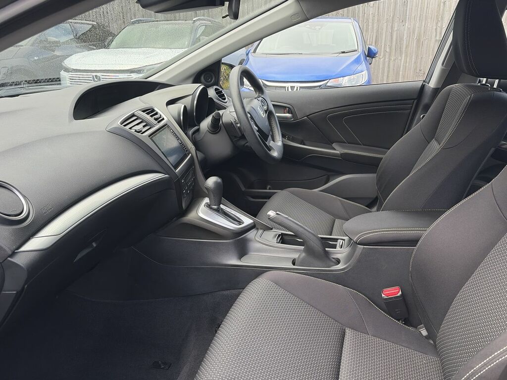 Honda Civic 1.8 I-vtec Se Plus Navi Hatchback Aut Grey #2