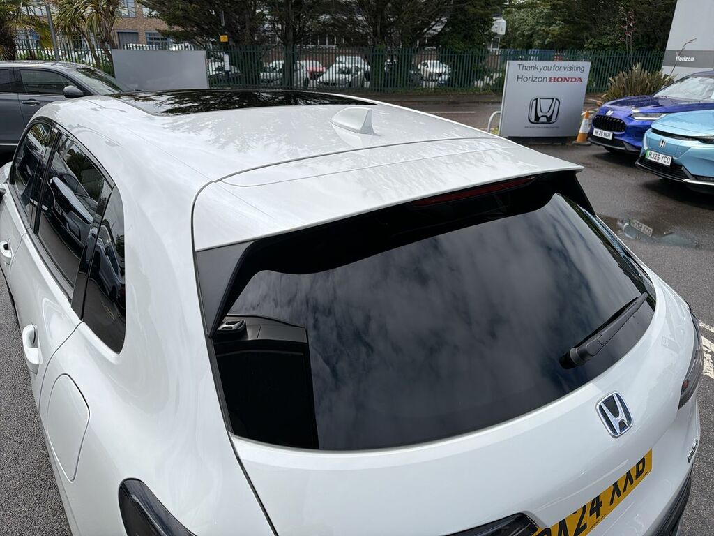 Honda Zr-V Advance White #29