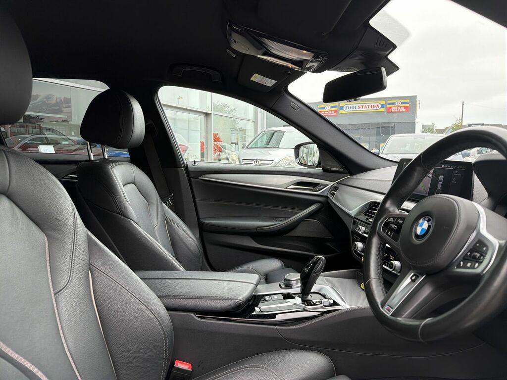 BMW 5 Series 530D Xdrive M Sport Techplus Pack White #25