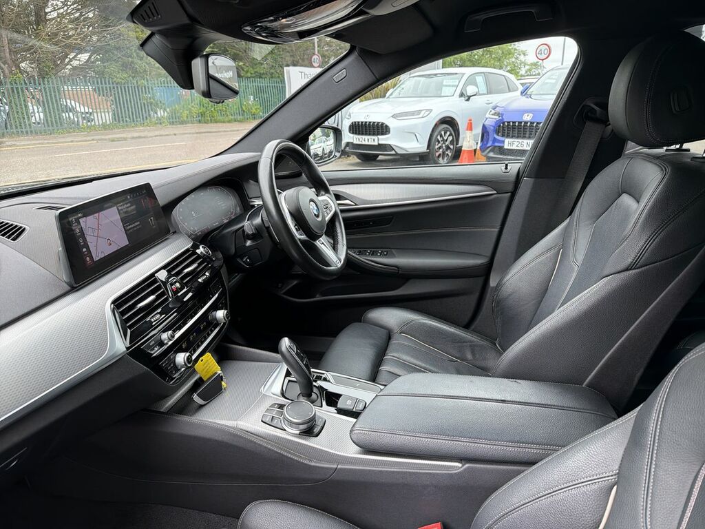BMW 5 Series 2.0 520D M Sport Touring Euro 6 S Grey #2