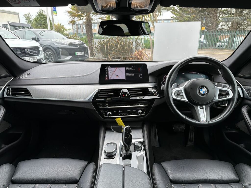 BMW 5 Series 2.0 520D M Sport Touring Euro 6 S Grey #4