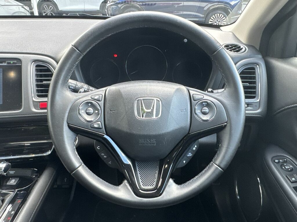 Honda Hr-V Se Navi Red #19