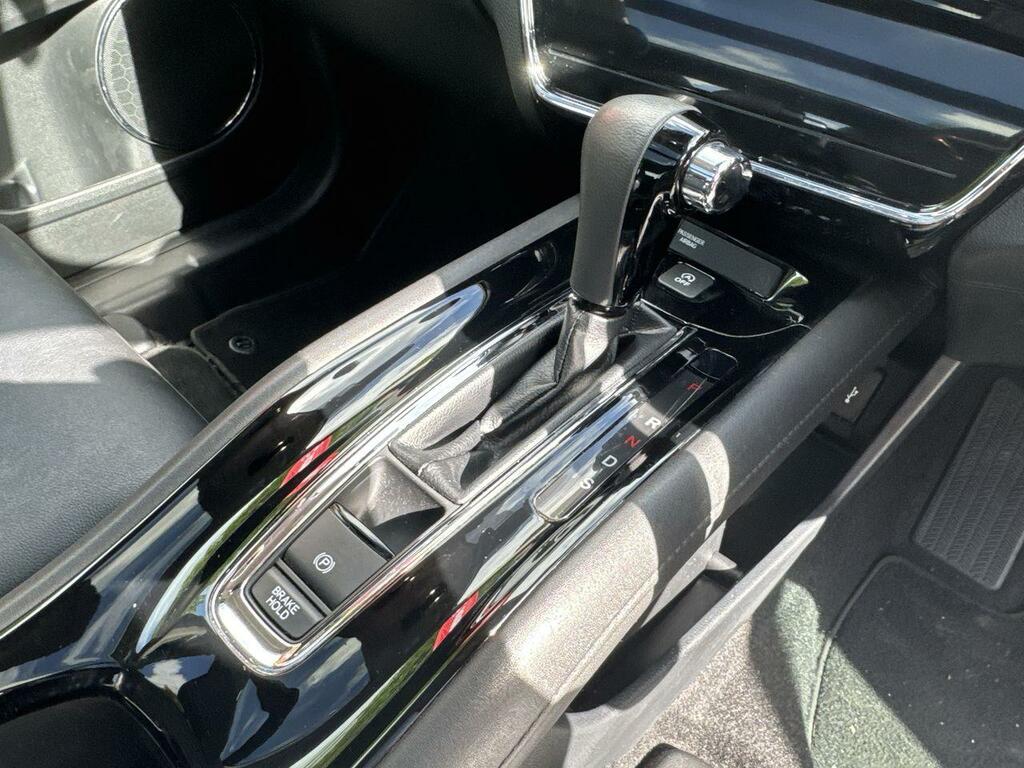 Honda Hr-V Se Navi Red #23