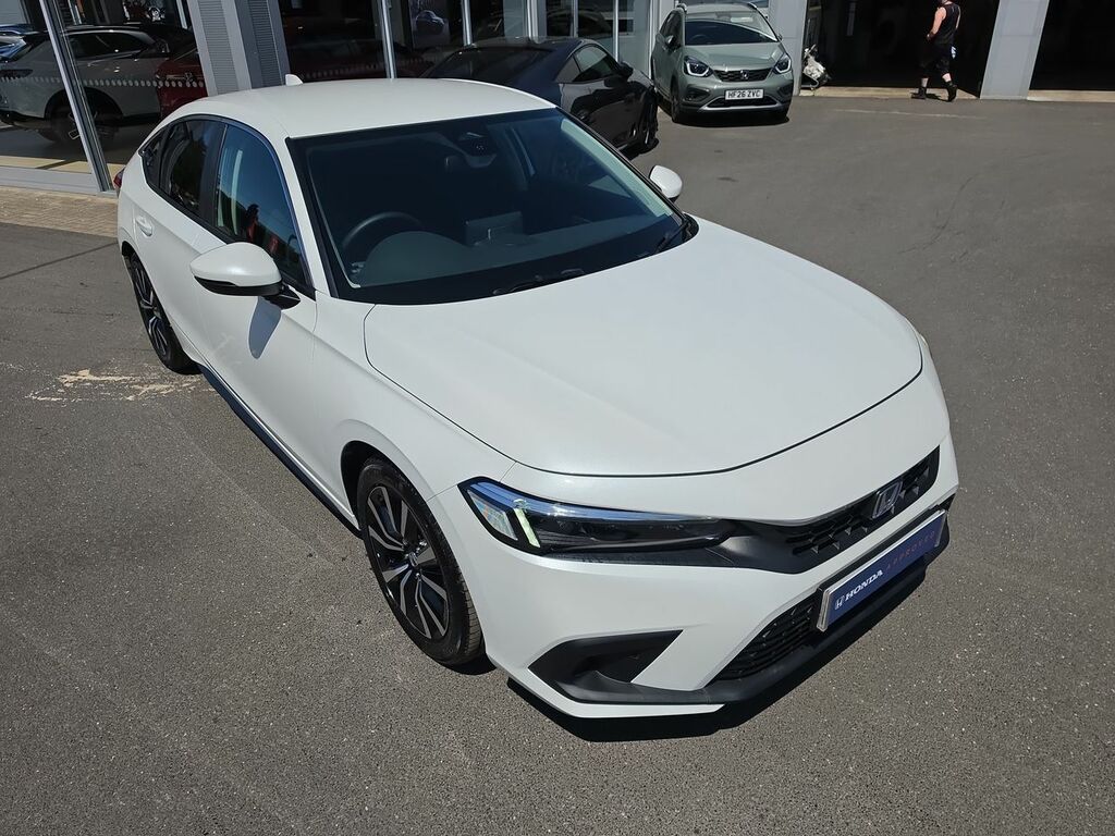 Honda Civic 2.0 H I-mmd Elegance Hatchback Hybrid E White #3