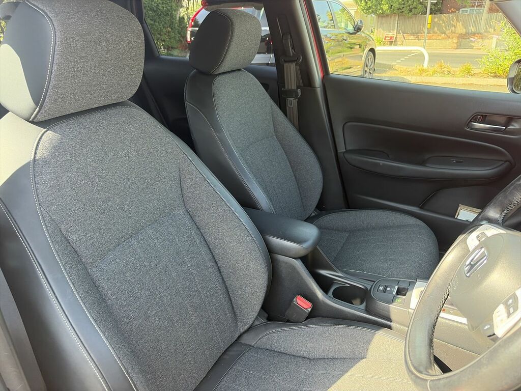 Honda Jazz Jazz Se I-mmd Cvt Grey #35