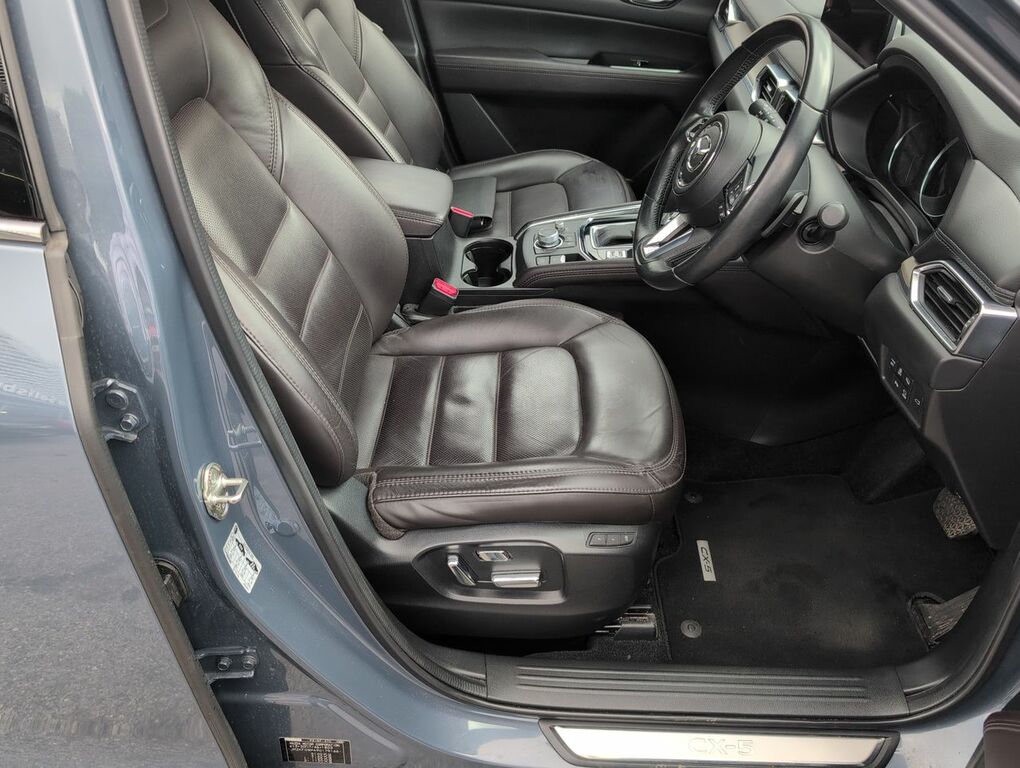 Mazda CX-5 2.0 Sport Red #21