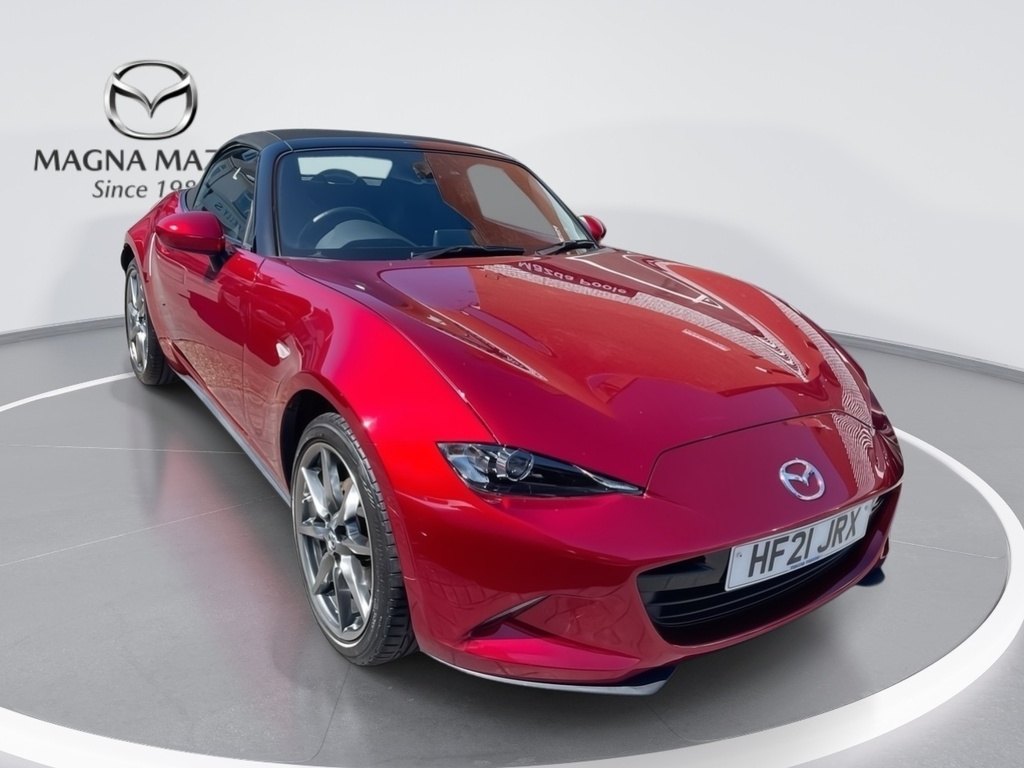 Mazda MX-5 2.0 Skyactiv-g Sport Tech Convertible M Red