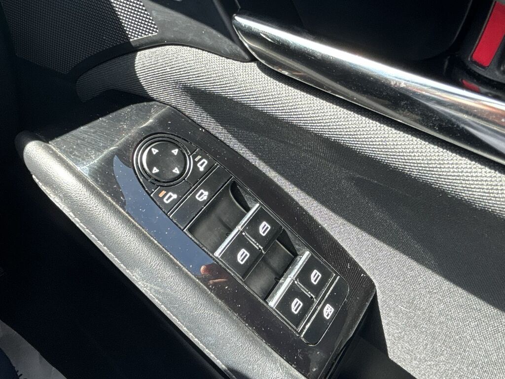 Mazda 3 Mazda Hatchback Sport Lux Silver #32