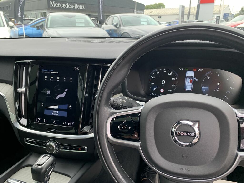 Volvo V60 2.0 T5 250 R Design Plus Grey #13