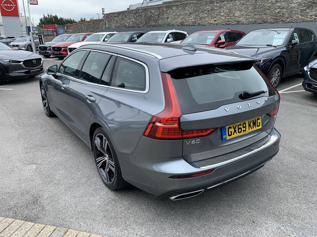 Volvo V60 2.0 D4 Inscription Estate Euro 6 Grey #2