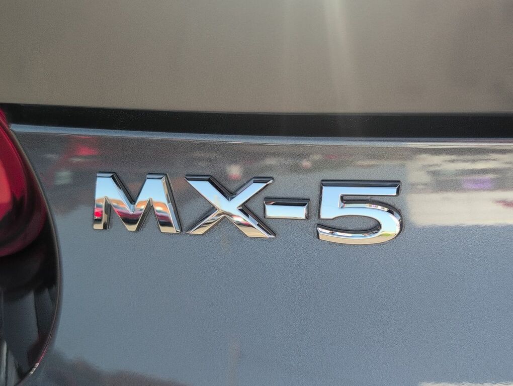 Mazda MX-5 1.5 132 Exclusive-line Black #44