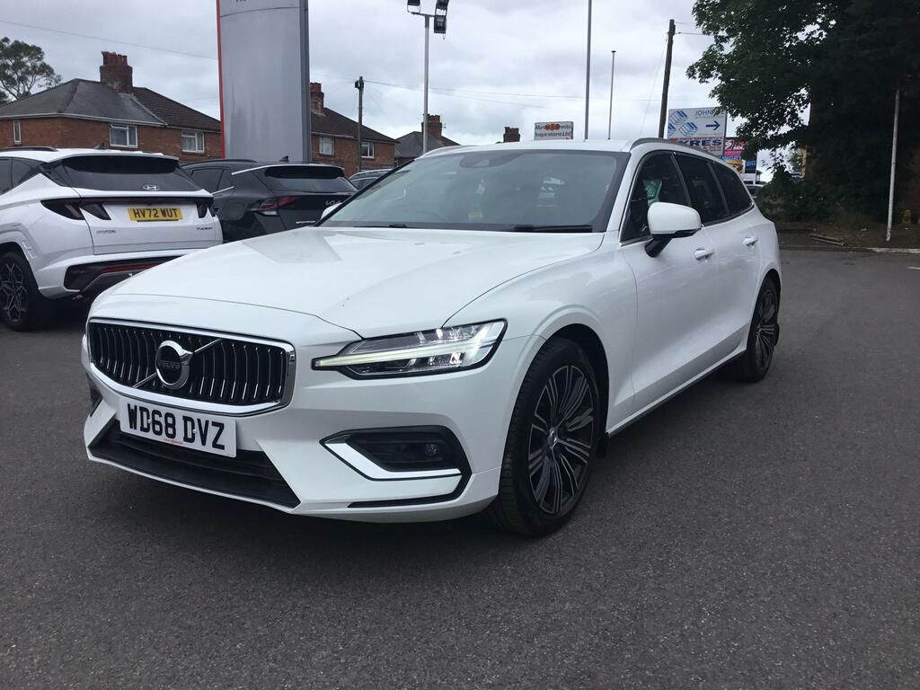 Volvo V60 2.0 T5 Inscription Estate Euro 6 White #4