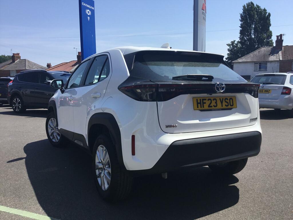 Toyota Yaris Cross 1.5 Vvt-h Icon Suv Hybrid E-cvt Euro 6 White #4