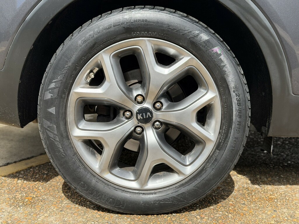 Kia Sorento Suv Black #21