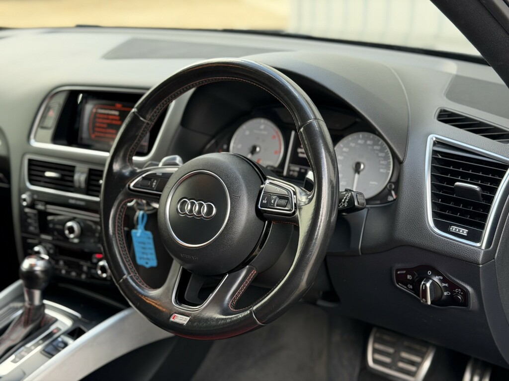 Audi SQ5 3.0 Bitdi V6 Black #2