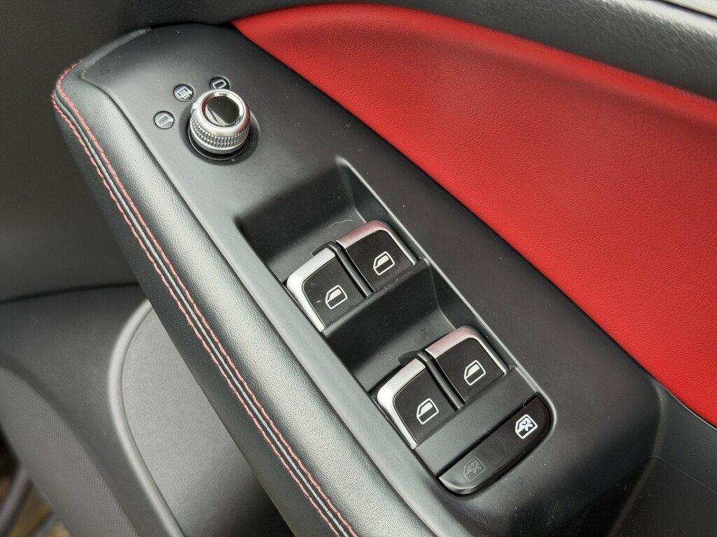 Audi SQ5 Automatic Blue #26