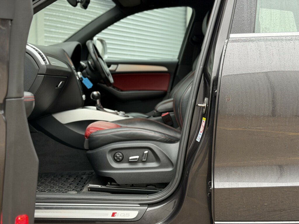 Audi SQ5 Automatic Blue #44