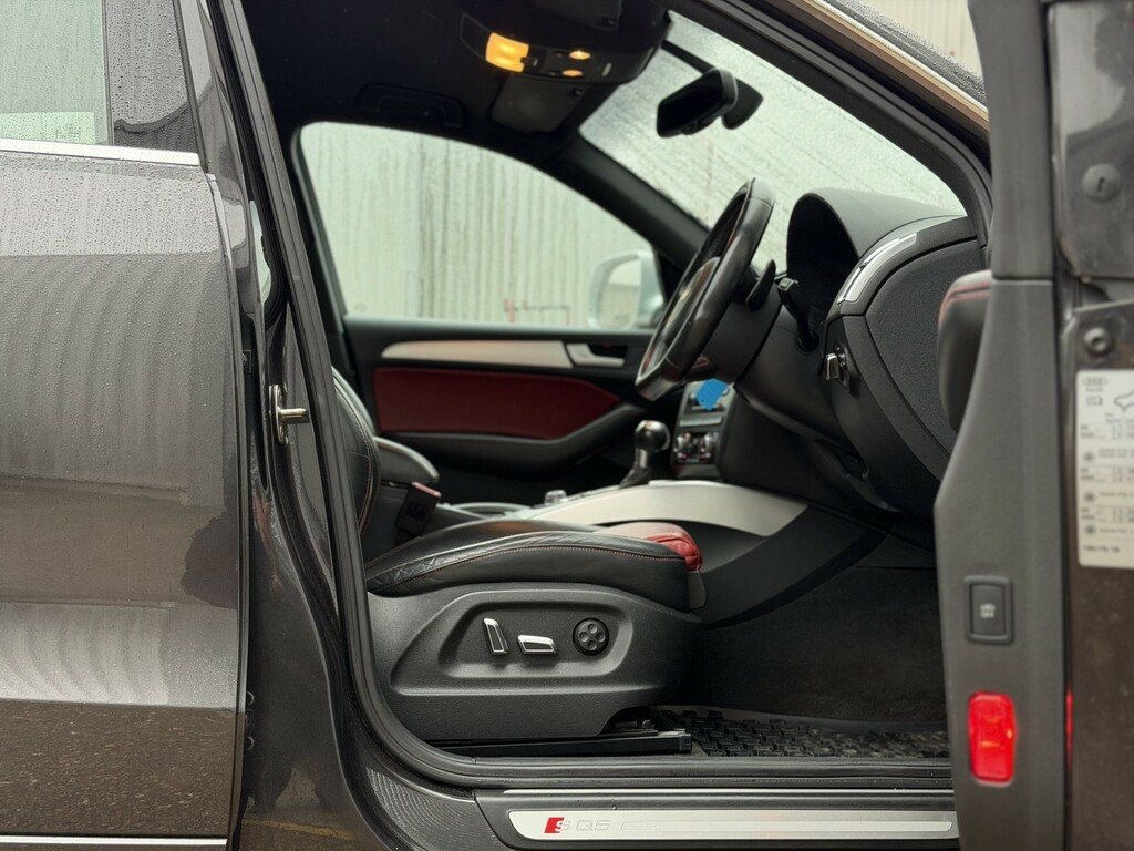 Audi SQ5 Automatic Blue #24