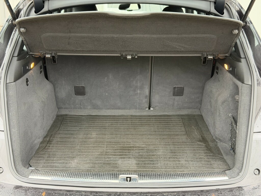Audi SQ5 Automatic Blue #52