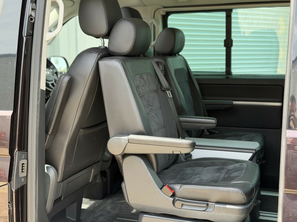 Volkswagen Caravelle 2.0 Tdi Bluemotion Tech Executive Mpv Silver #46