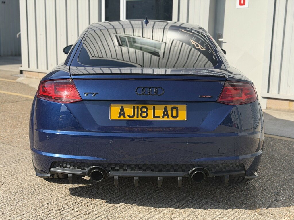 Audi TT 1.8T Fsi Black Edition S Tronic White #7
